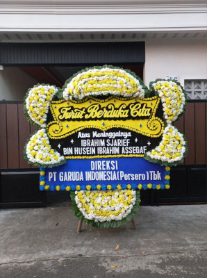 Papan Bunga Duka di Long Ikis